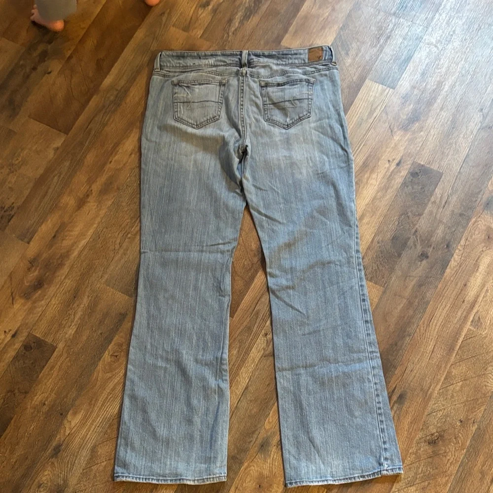 American Eagle Outfitters Light Blue Boot Cut Jeans - Picture 5 of 6